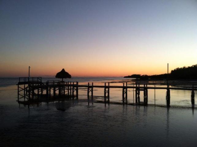 White Sands Inn Marathon Exterior foto